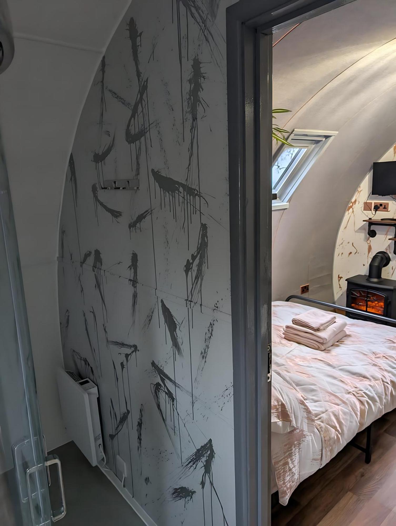 Caplor Glamping & Lodges ヘレフォード エクステリア 写真
